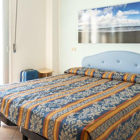Hotel Tiglio Rimini Eksteriør bilde