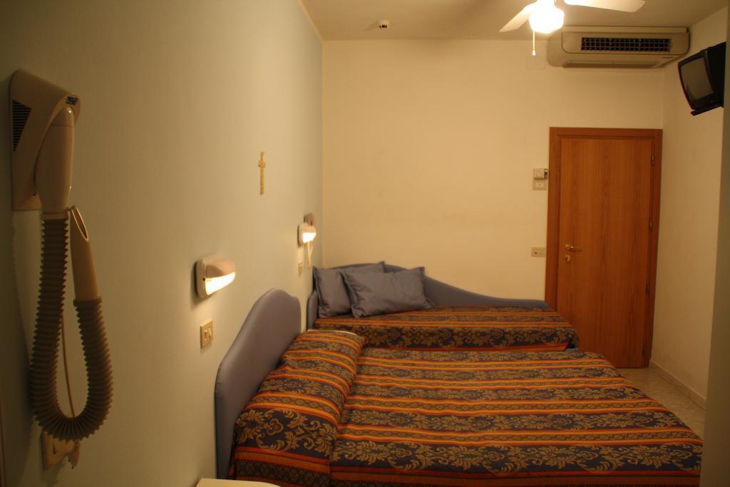 Hotel Tiglio Rimini Rom bilde