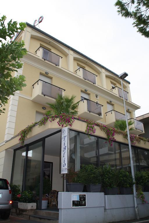 Hotel Tiglio Rimini Eksteriør bilde