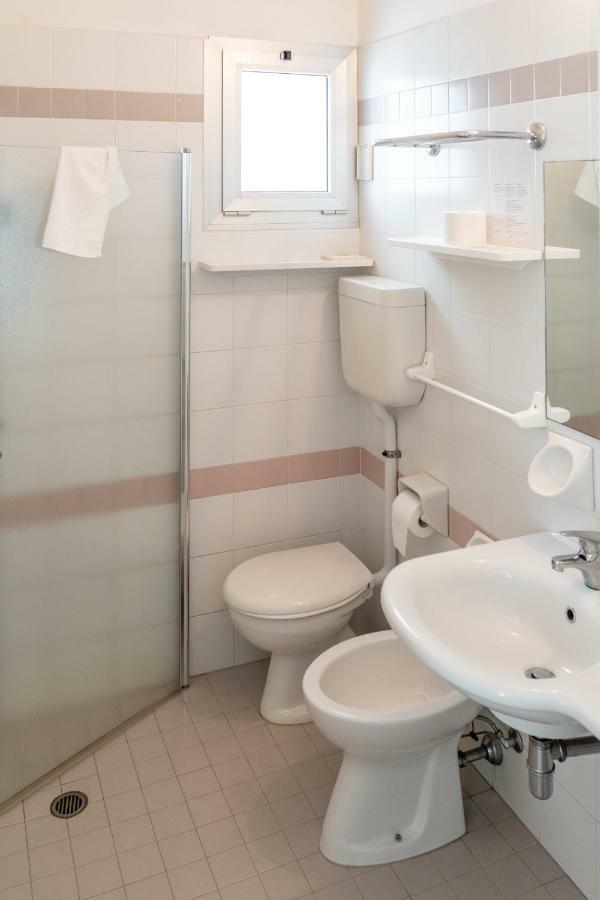 Hotel Tiglio Rimini Eksteriør bilde